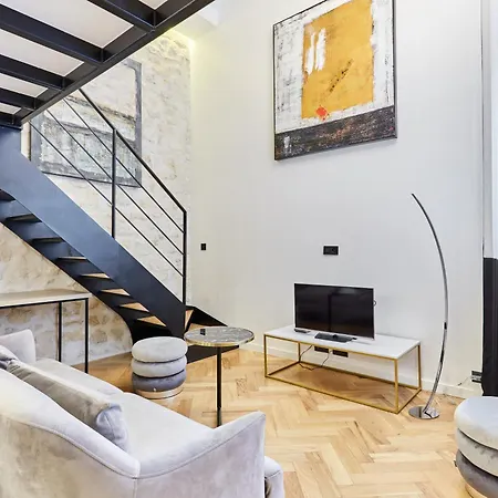 Duplex Center Of By Studioprestige * Paris